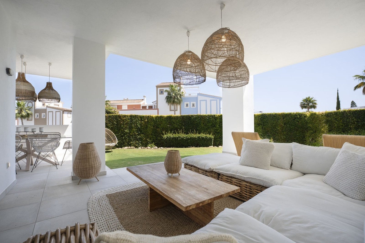 2 Bedroom Apartment for Sale in El Paraiso