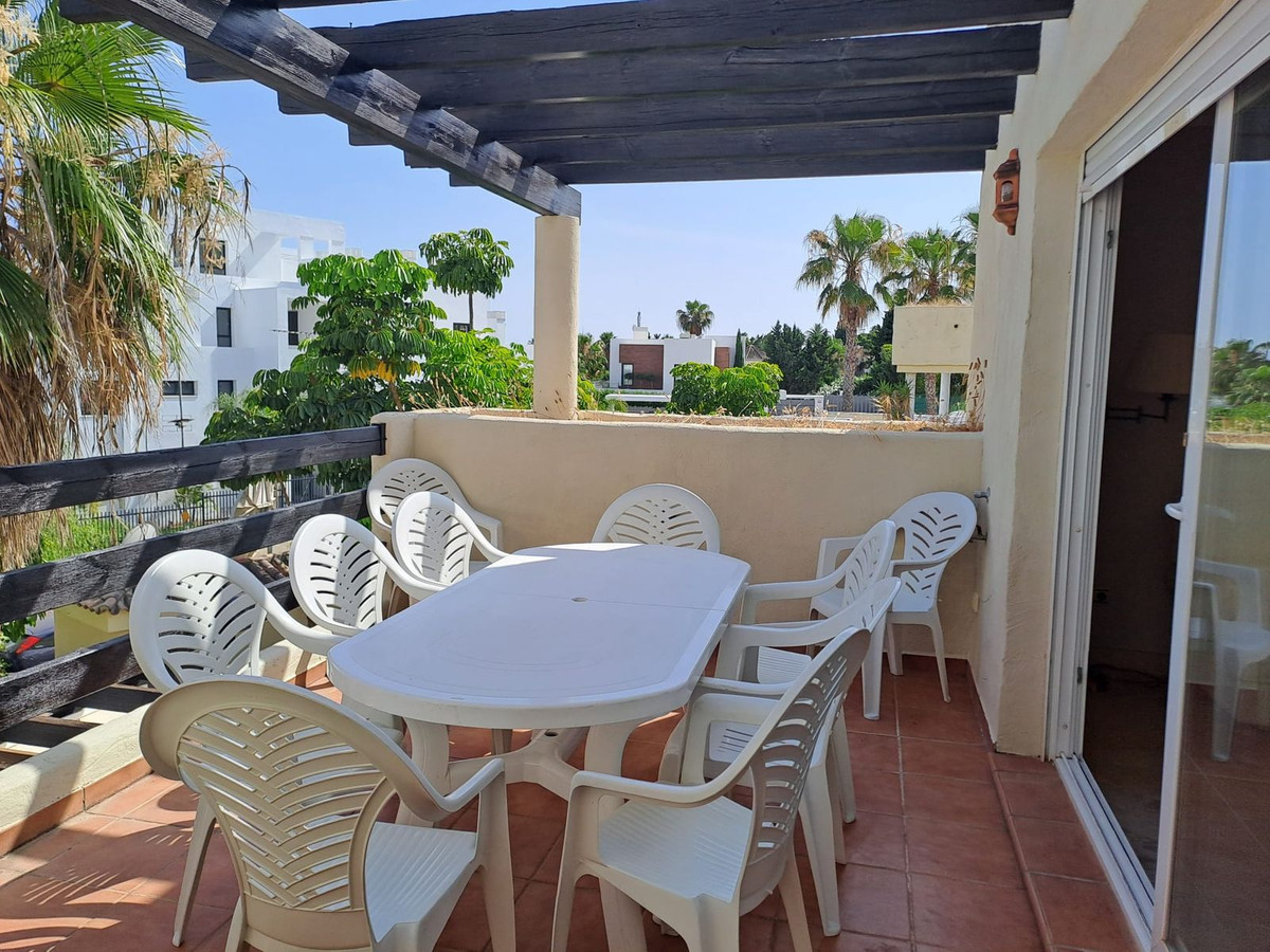 2 Bedroom Apartment for Sale in Estepona — 5