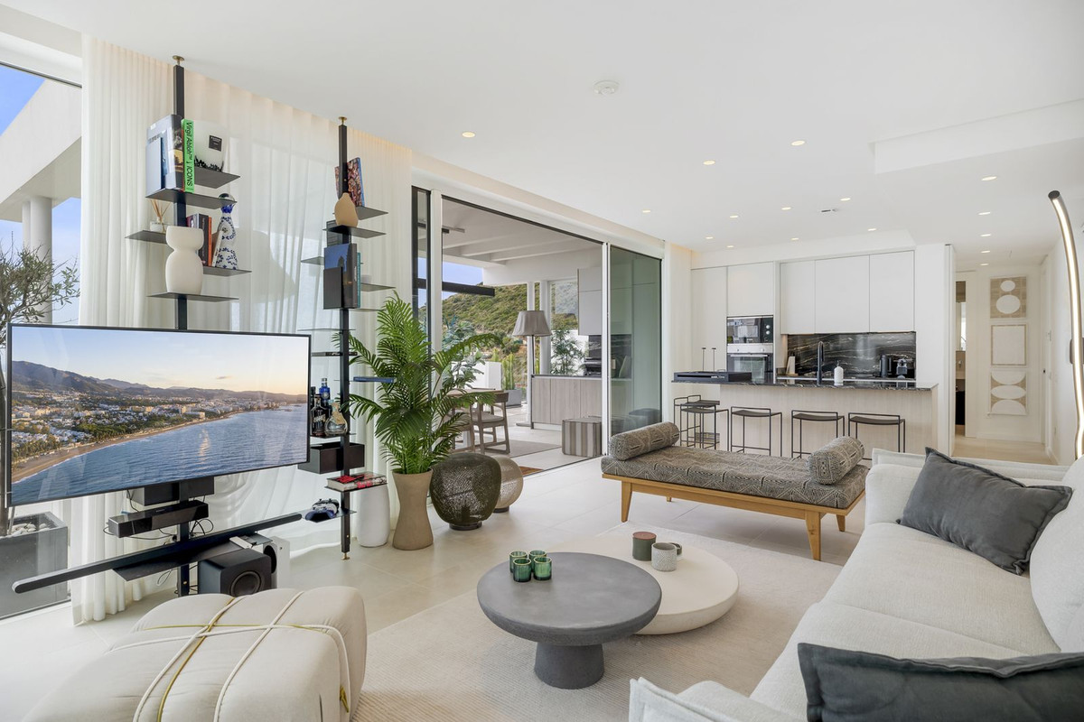 3 Bedroom Apartment for Sale in Ojén — 6