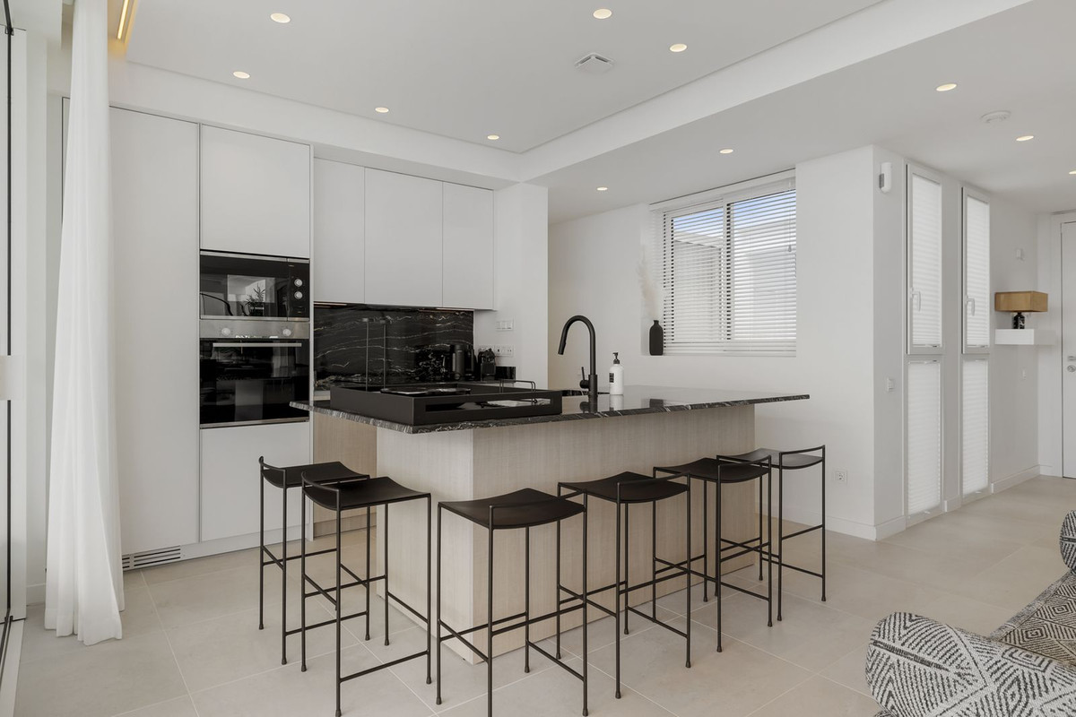 3 Bedroom Apartment for Sale in Ojén — 7