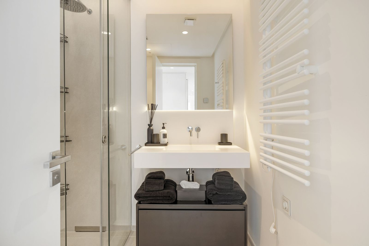 3 Bedroom Apartment for Sale in Ojén — view 10