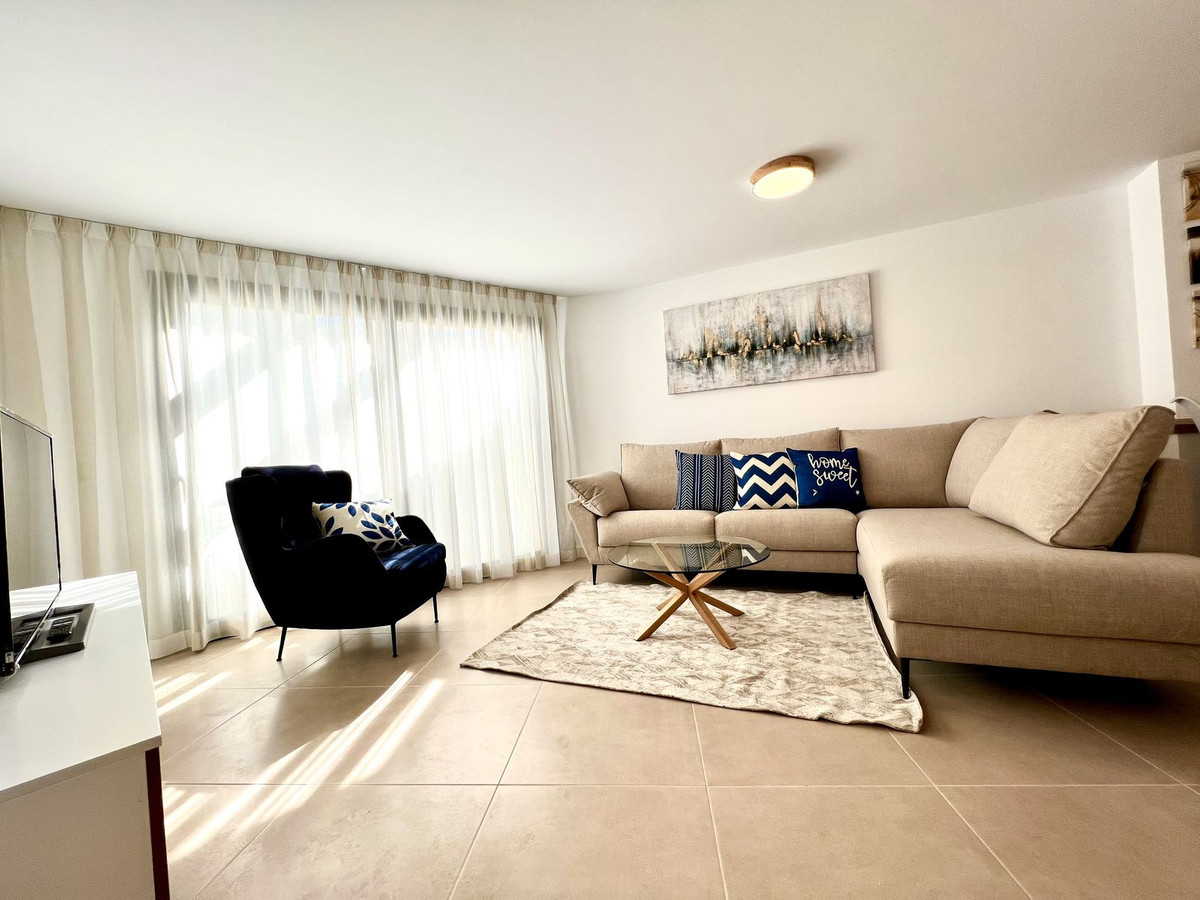 3 Bedroom Villa for Sale in Estepona — 3
