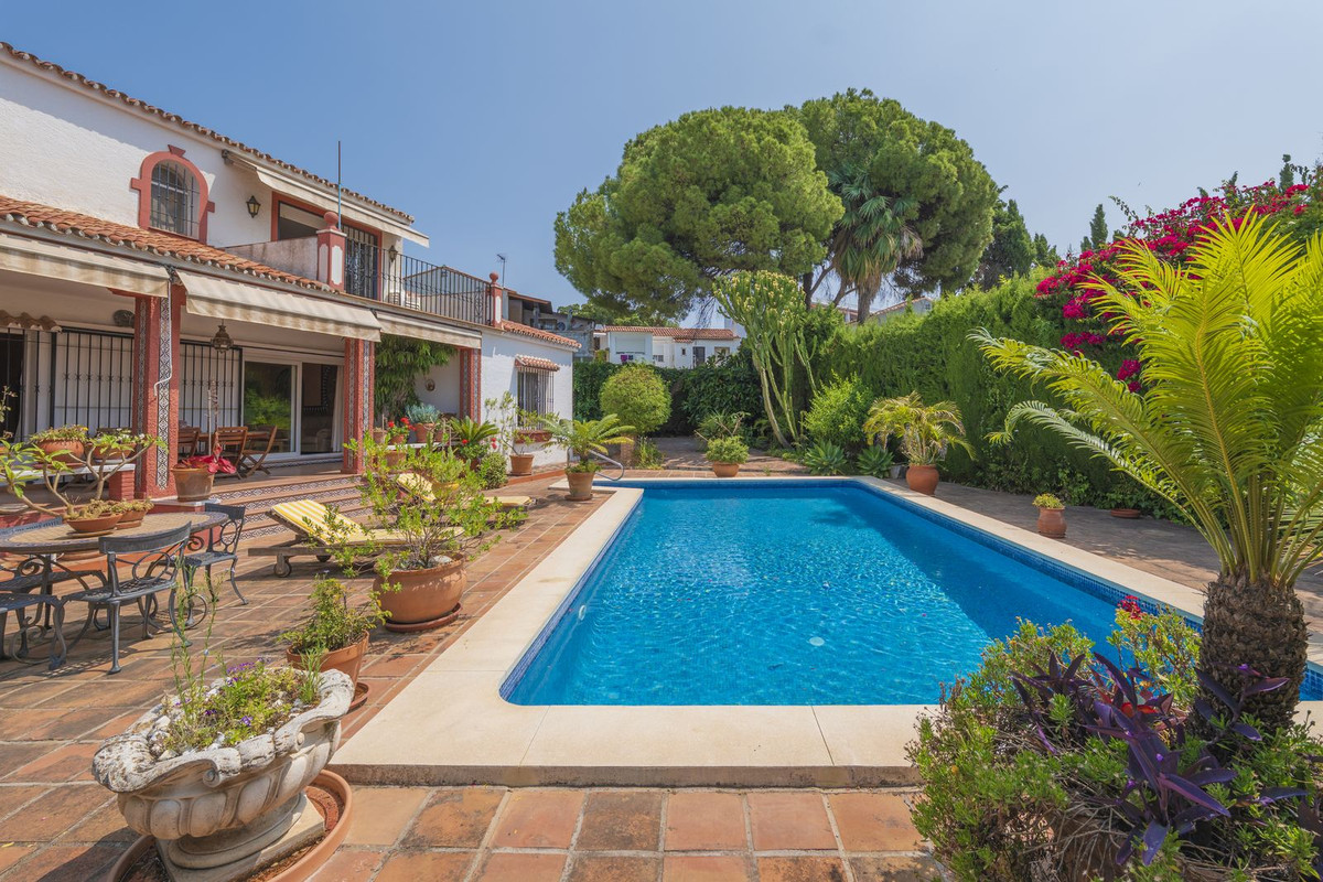 3 Bedroom Villa for Sale in Marbella