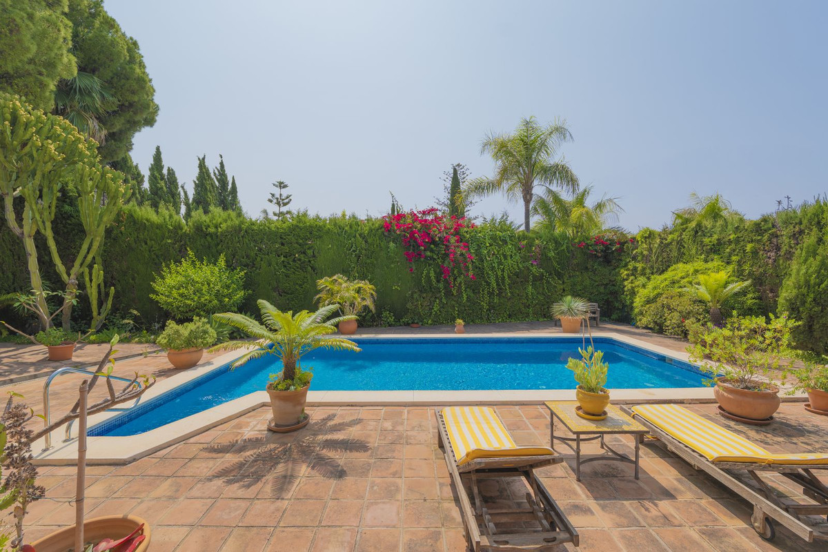 3 Bedroom Villa for Sale in Marbella — 2