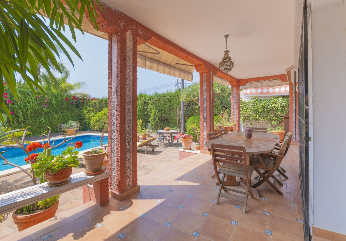 3 Bedroom Villa for Sale in Marbella — 4