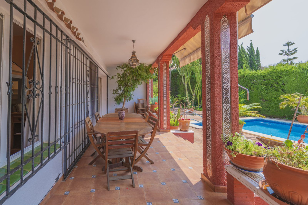 3 Bedroom Villa for Sale in Marbella — 8