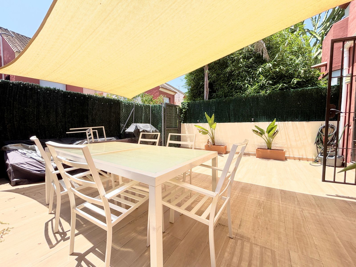 3 Bedroom Villa for Sale in Estepona — 3