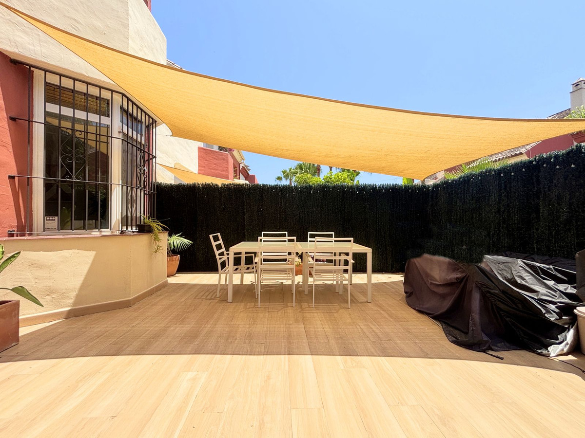 3 Bedroom Villa for Sale in Estepona — 5