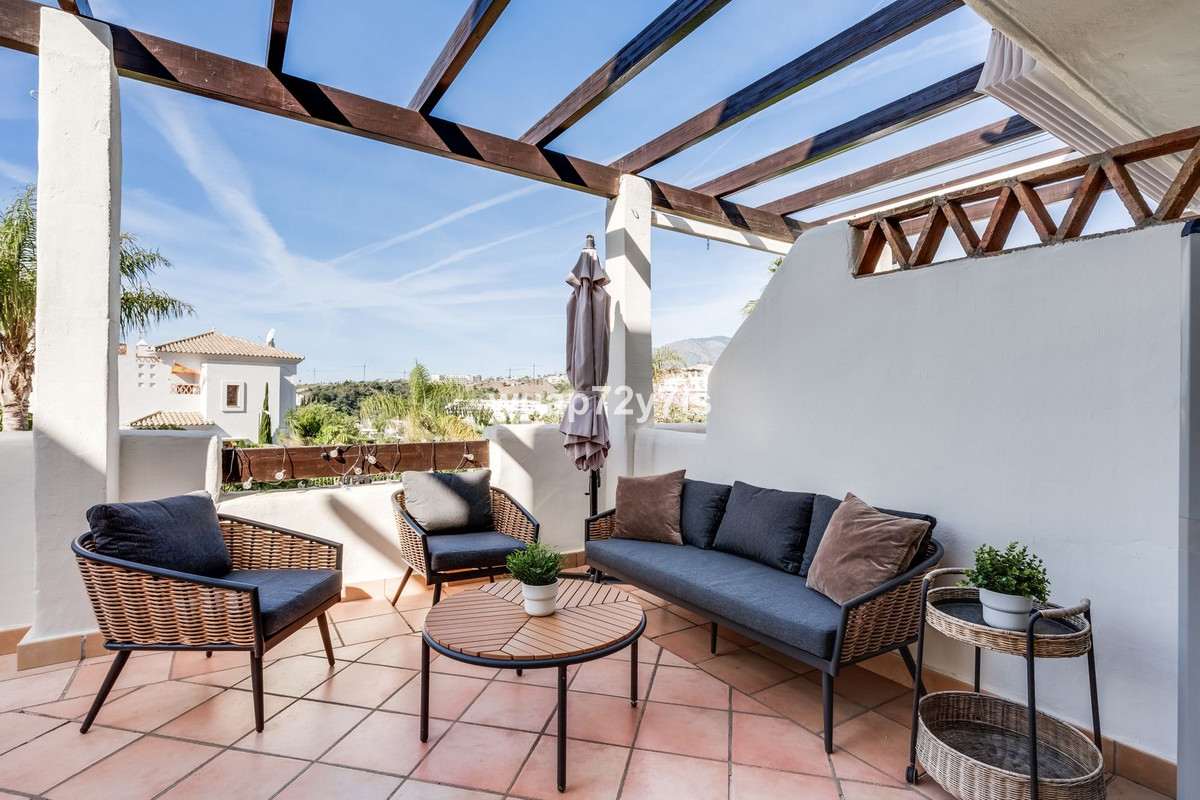 2 Bedroom Apartment for Sale in Selwo — 8