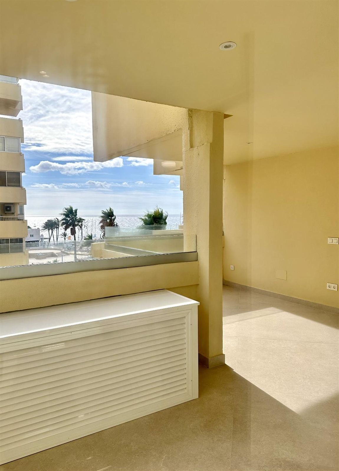 2 Bedroom Apartment for Sale in Marbella