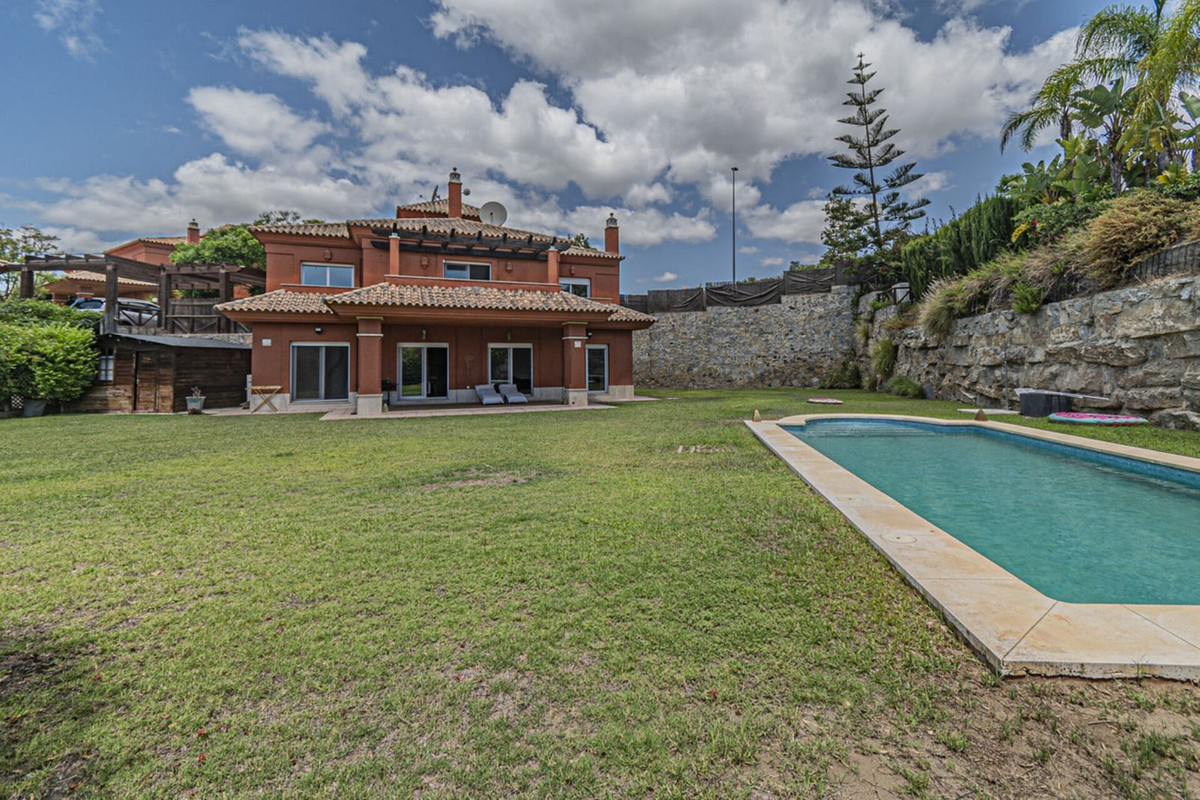 5 Bedroom Villa for Sale in Marbella — 4