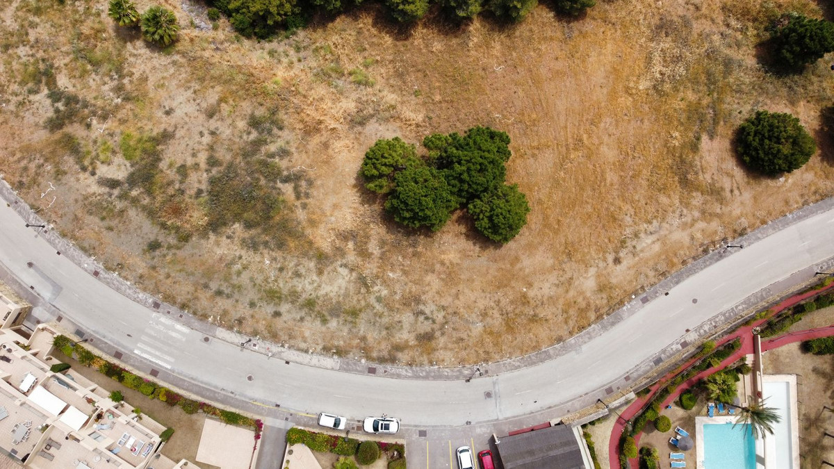 Plot for Sale in Selwo — 4