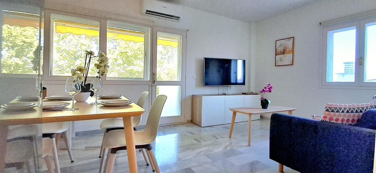 1 Bedroom Apartment for Sale in The Golden Mile — 4