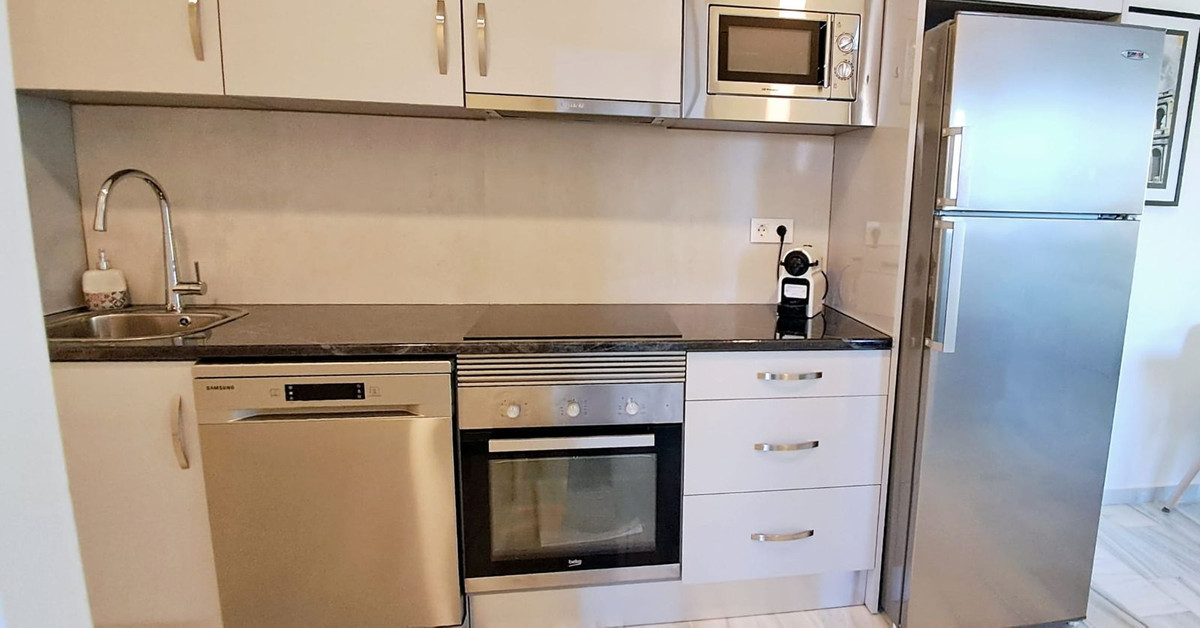 1 Bedroom Apartment for Sale in The Golden Mile — 9
