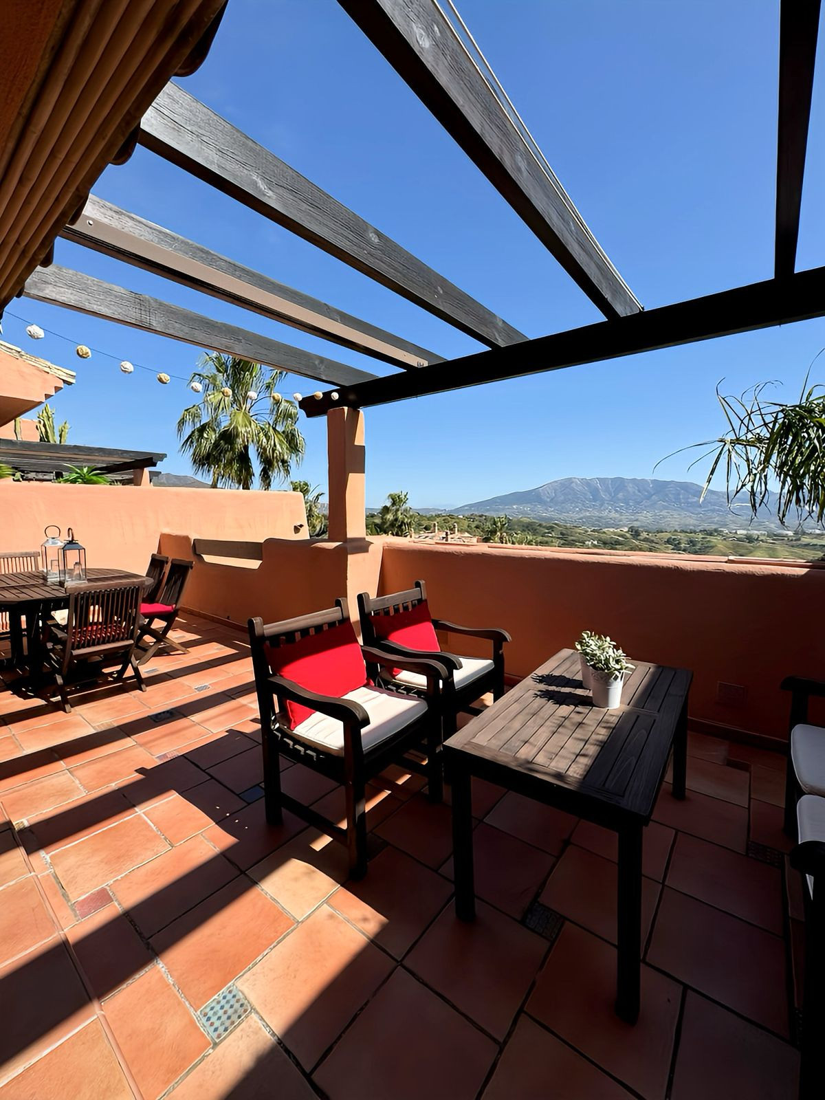 3 Bedroom Apartment for Sale in Ojén