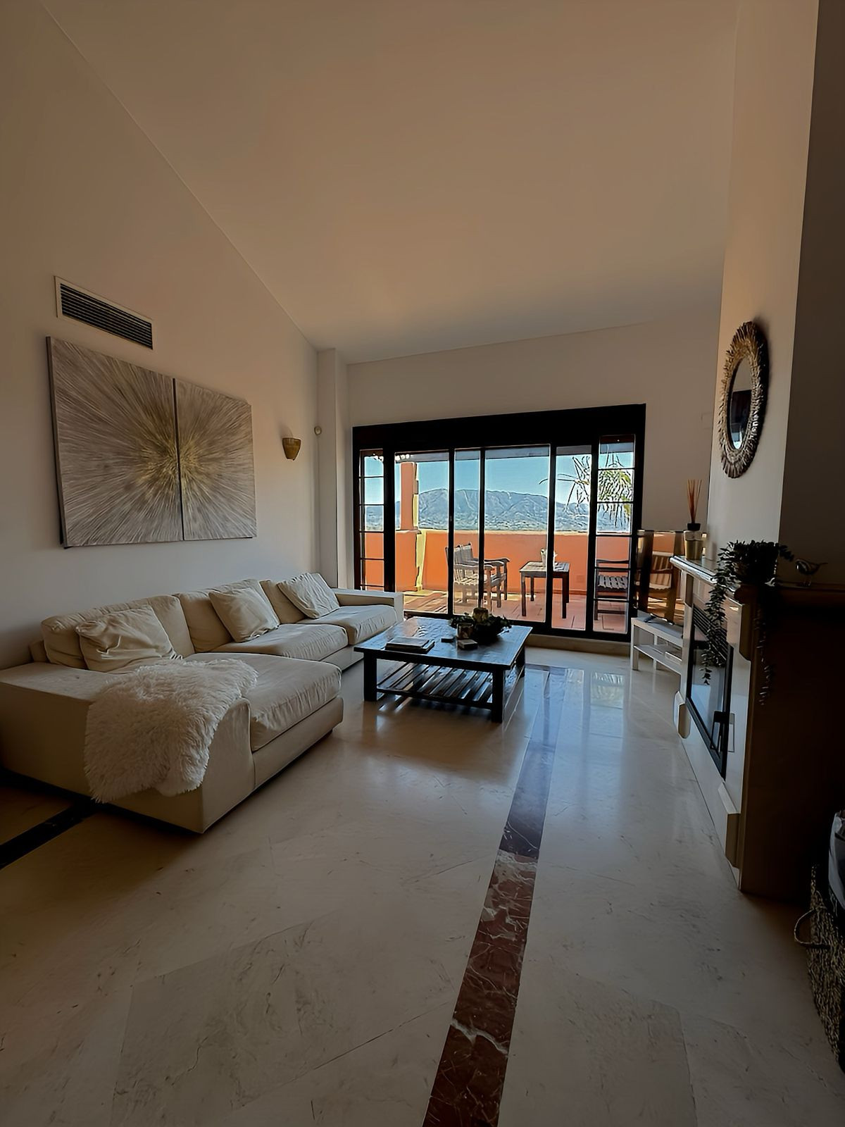3 Bedroom Apartment for Sale in Ojén — 7