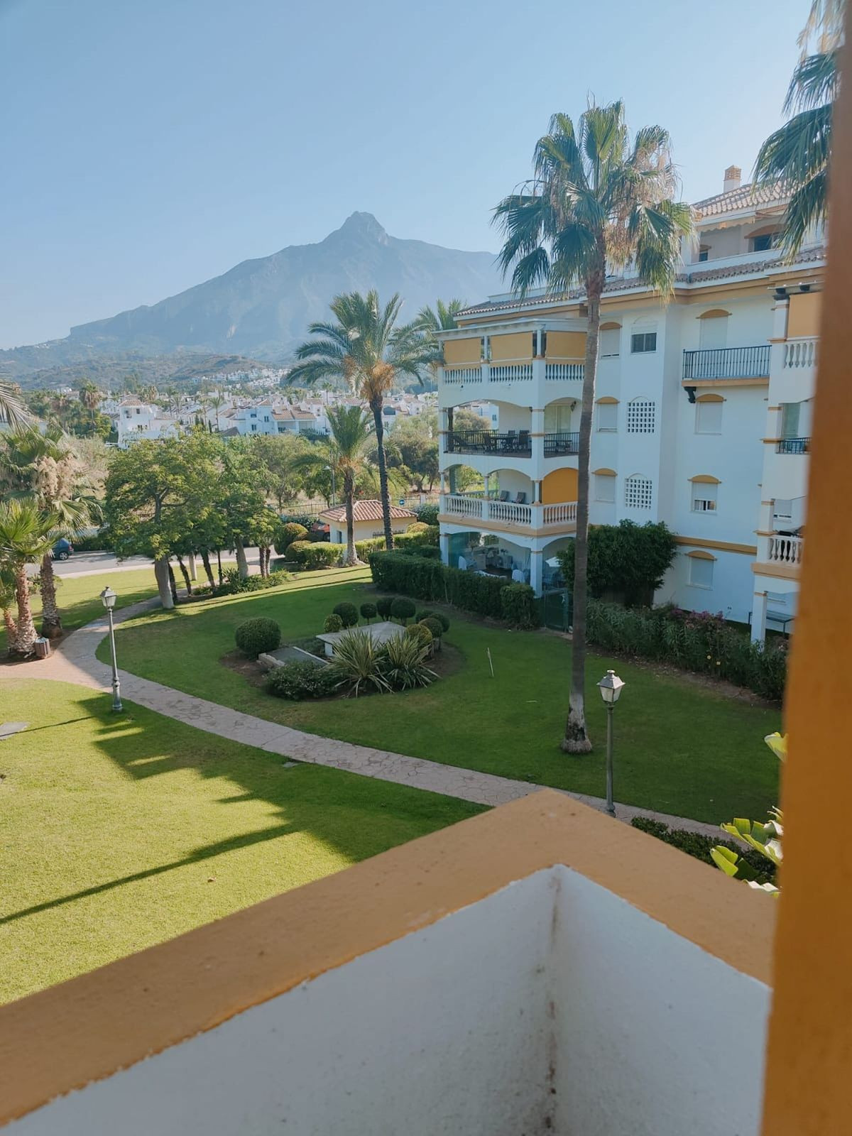 2 Bedroom Apartment for Sale in Marbella — 6