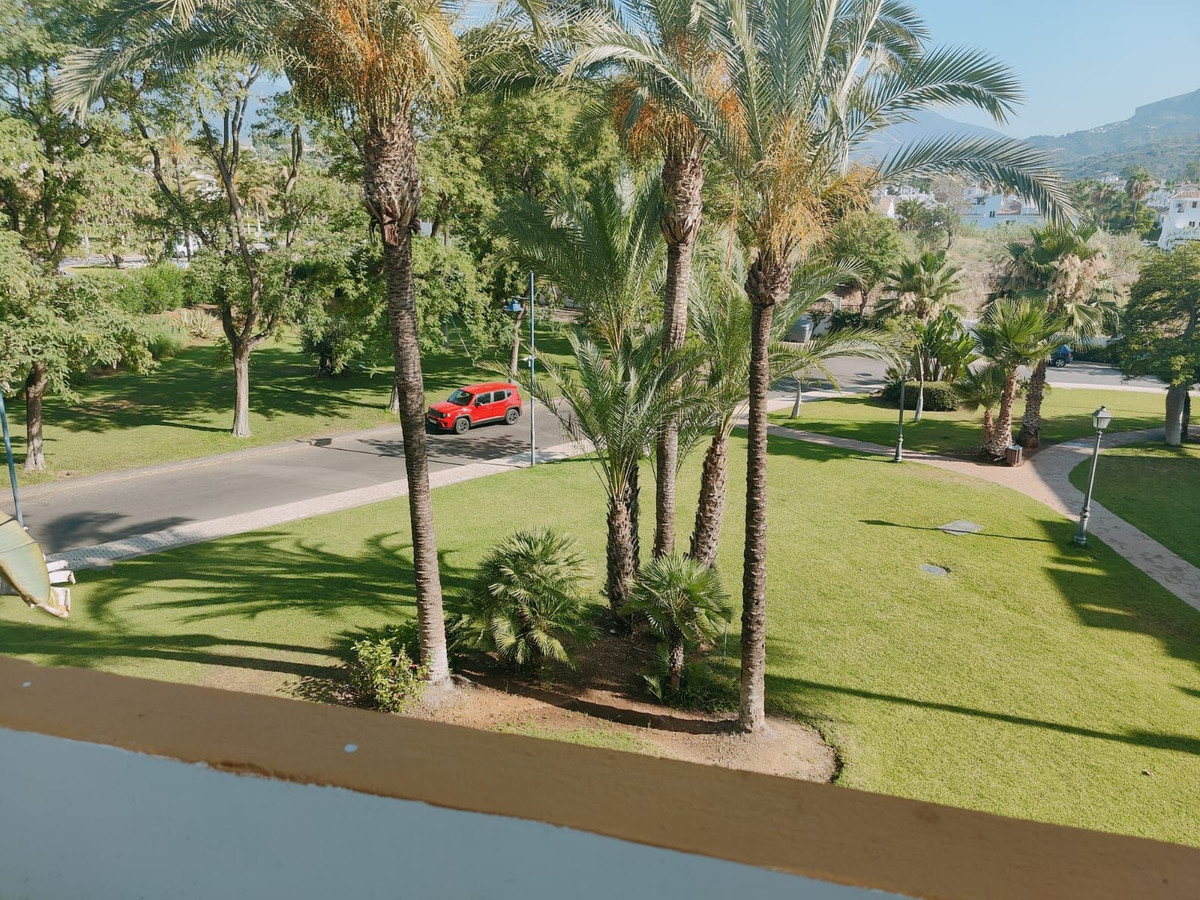 2 Bedroom Apartment for Sale in Marbella — 7