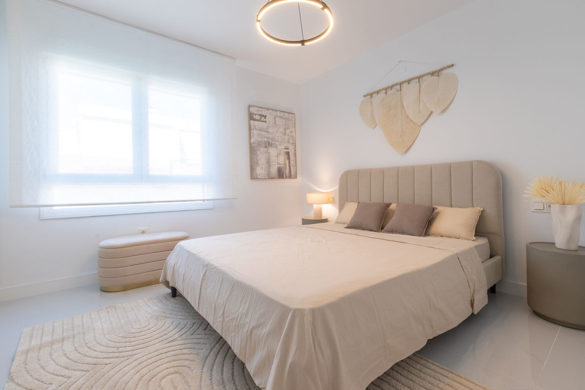 2 Bedroom Apartment for Sale in Marbella — 4