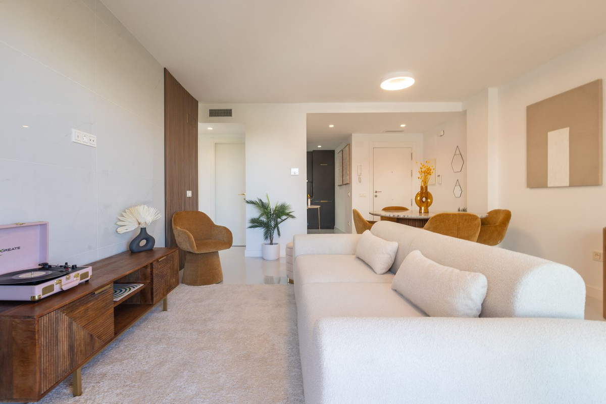 2 Bedroom Apartment for Sale in Marbella — view 10