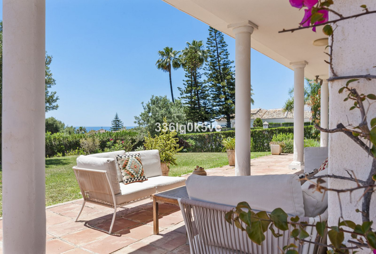 4 Bedroom Villa for Sale in Marbella — 5