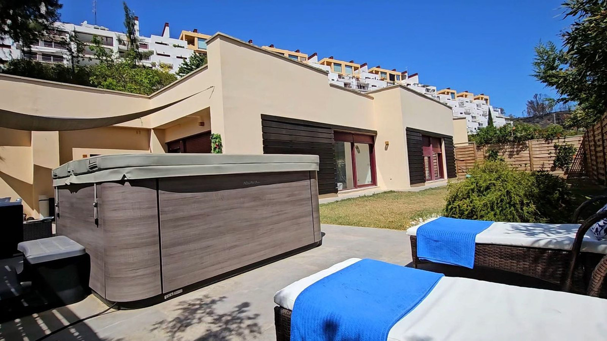 3 Bedroom Villa for Sale in Los Flamingos — 2