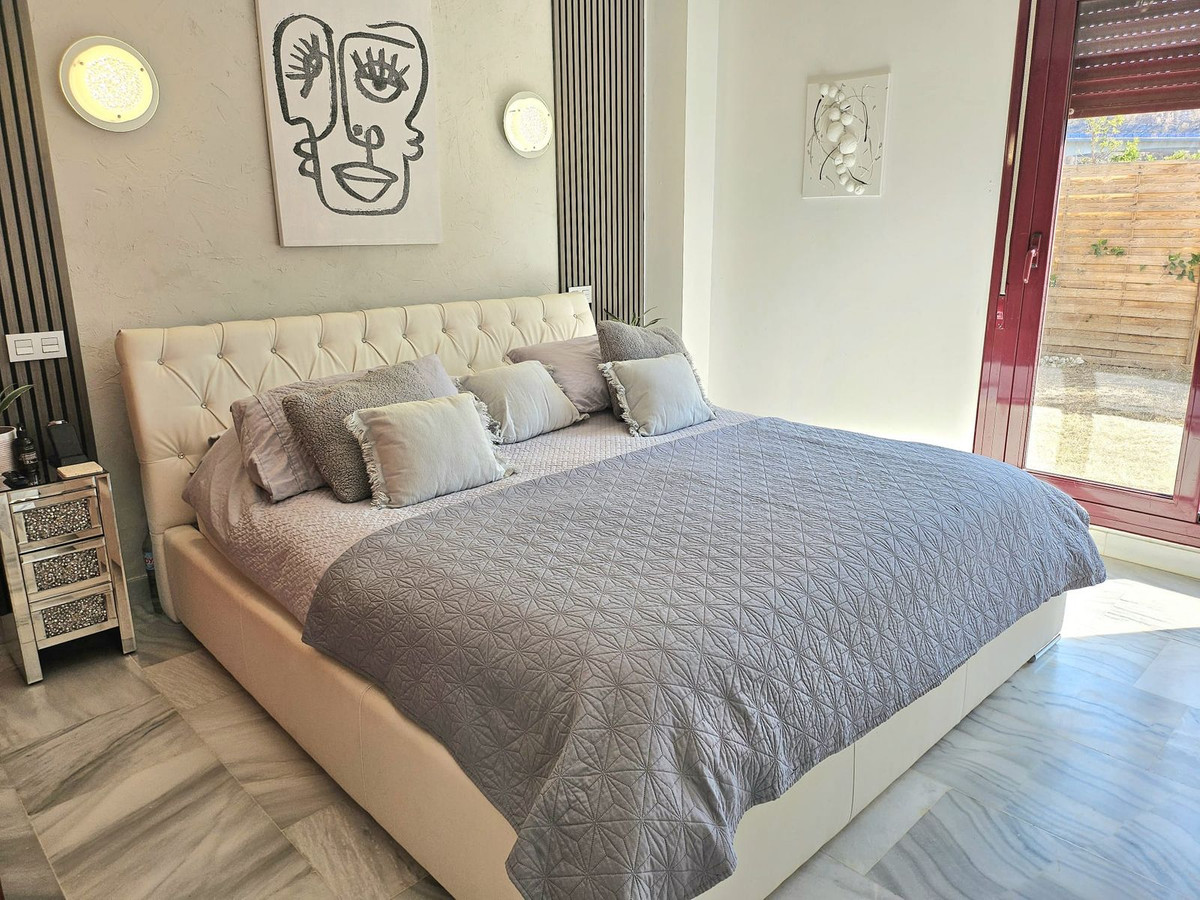 3 Bedroom Villa for Sale in Los Flamingos — view 12