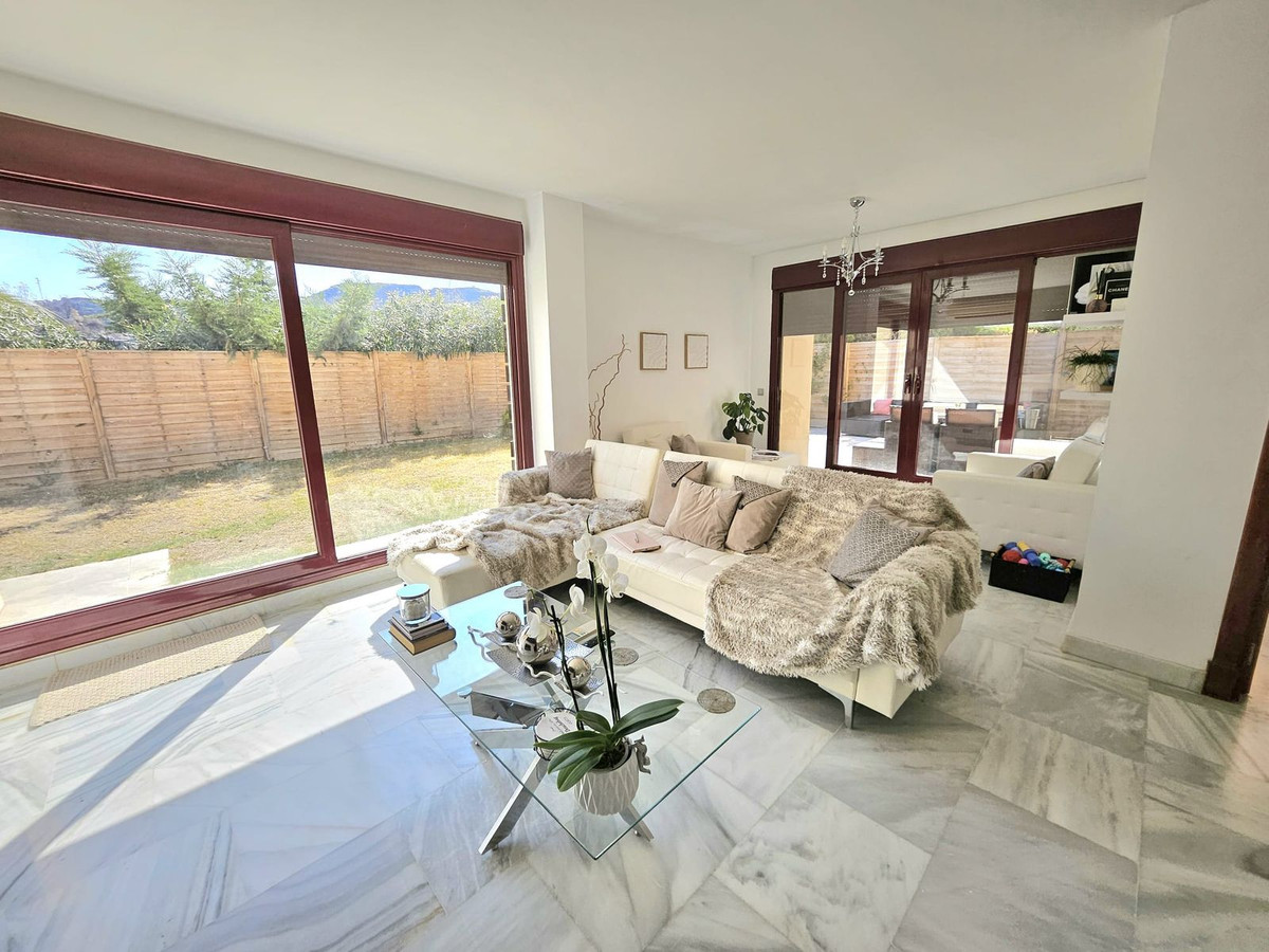 3 Bedroom Villa for Sale in Los Flamingos — 4
