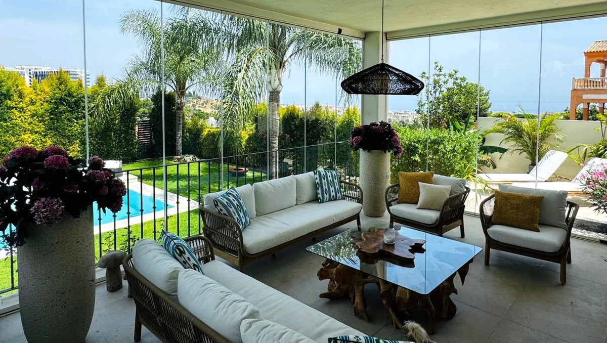 6 Bedroom Villa for Sale in Marbella — 5