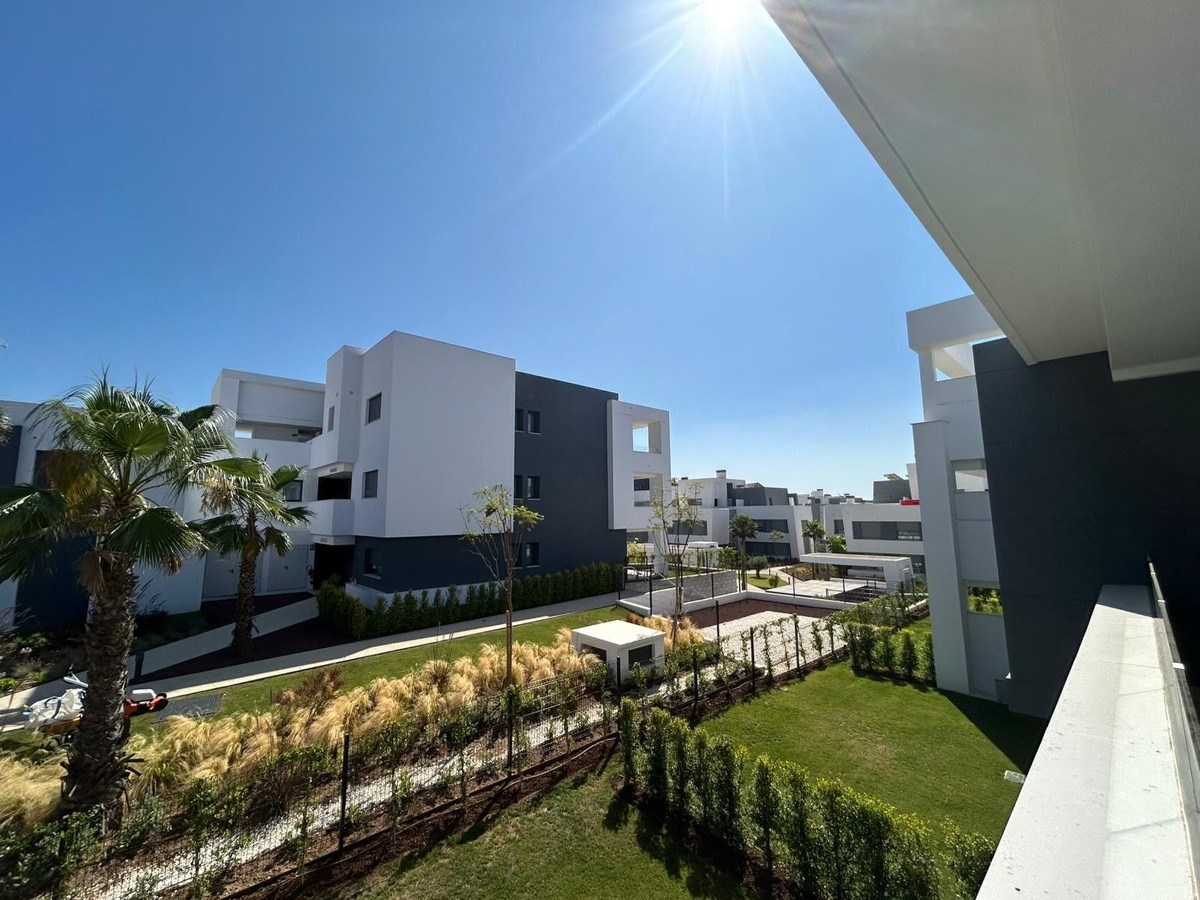 3 Bedroom Apartment for Sale in Selwo