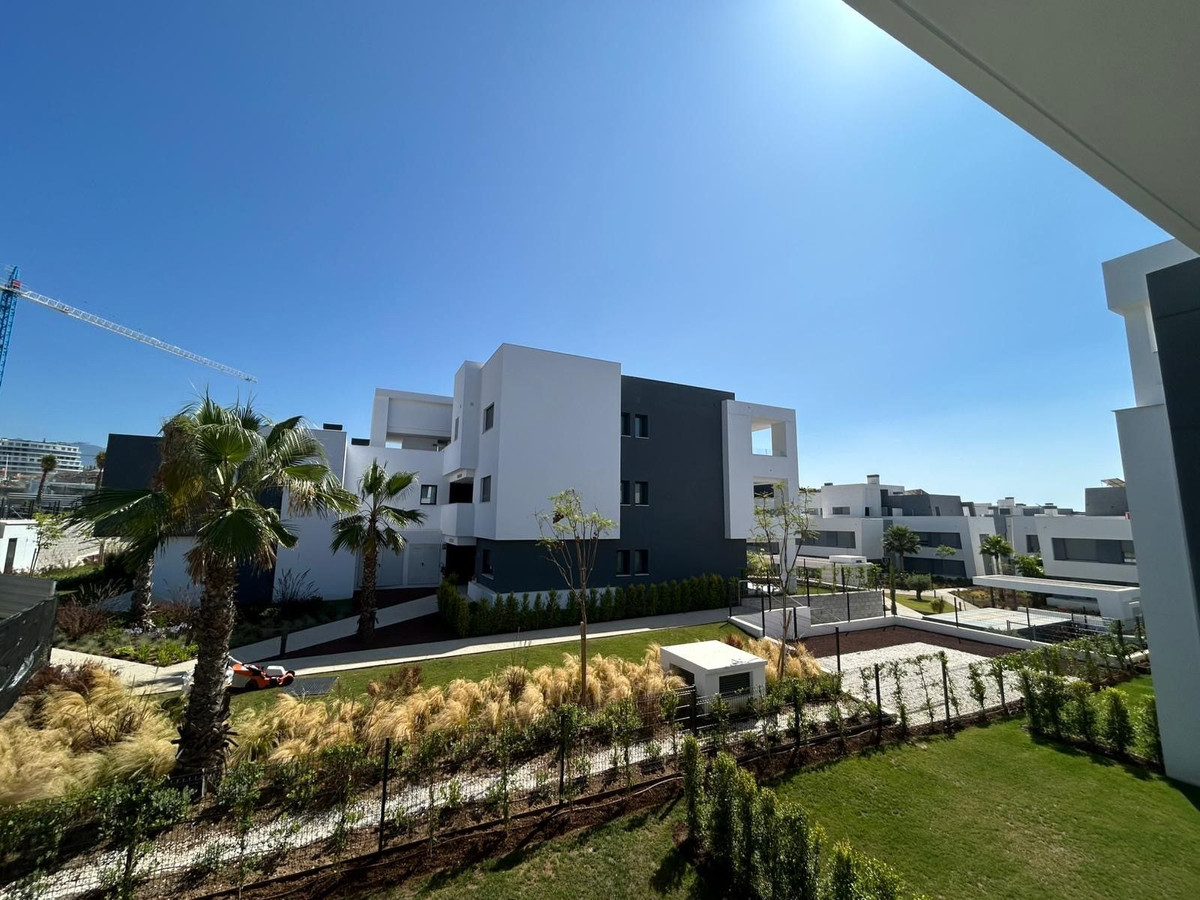 3 Bedroom Apartment for Sale in Selwo — 2
