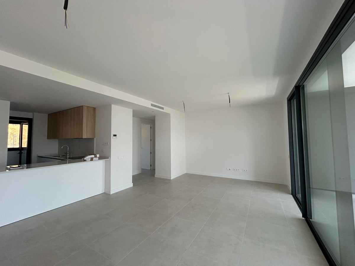 3 Bedroom Apartment for Sale in Selwo — 4