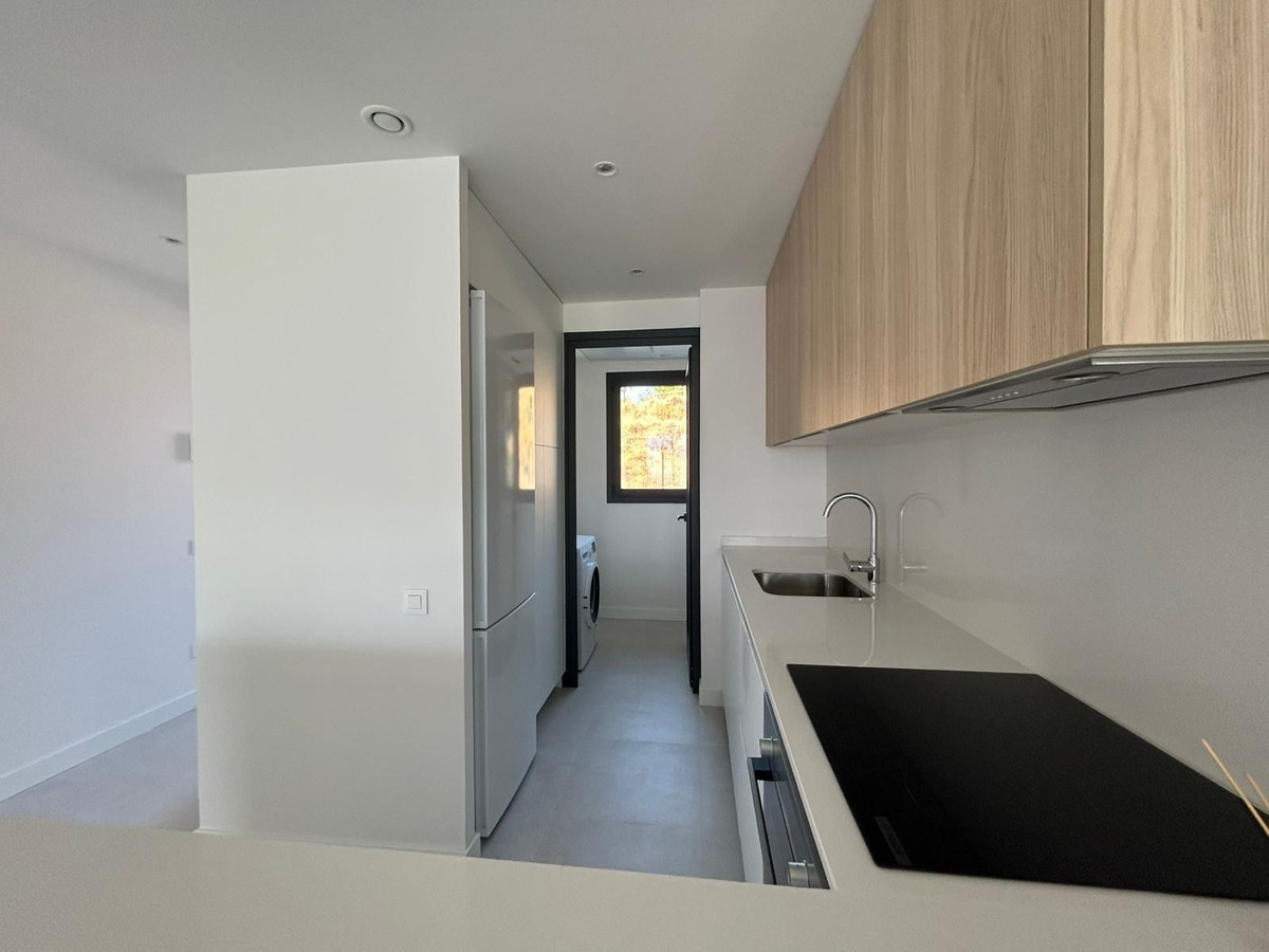 3 Bedroom Apartment for Sale in Selwo — 6