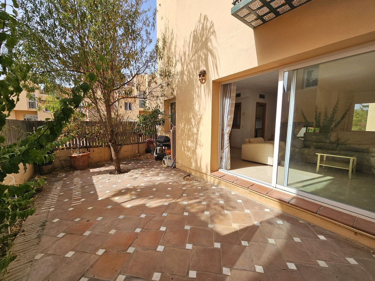 4 Bedroom Villa for Sale in Nueva Andalucía — 3