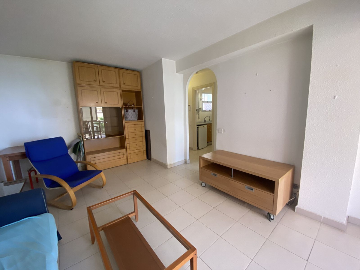 1 Bedroom Apartment for Sale in Marbella — 5