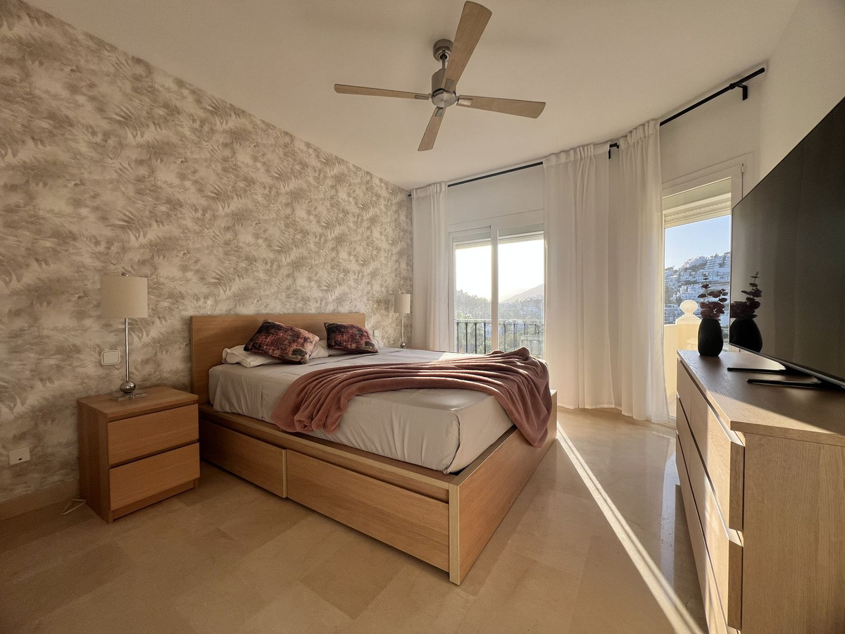 2 Bedroom Apartment for Sale in La Quinta — view 10