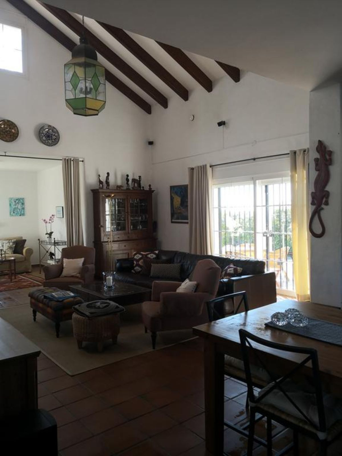 4 Bedroom Villa for Sale in Estepona — 4