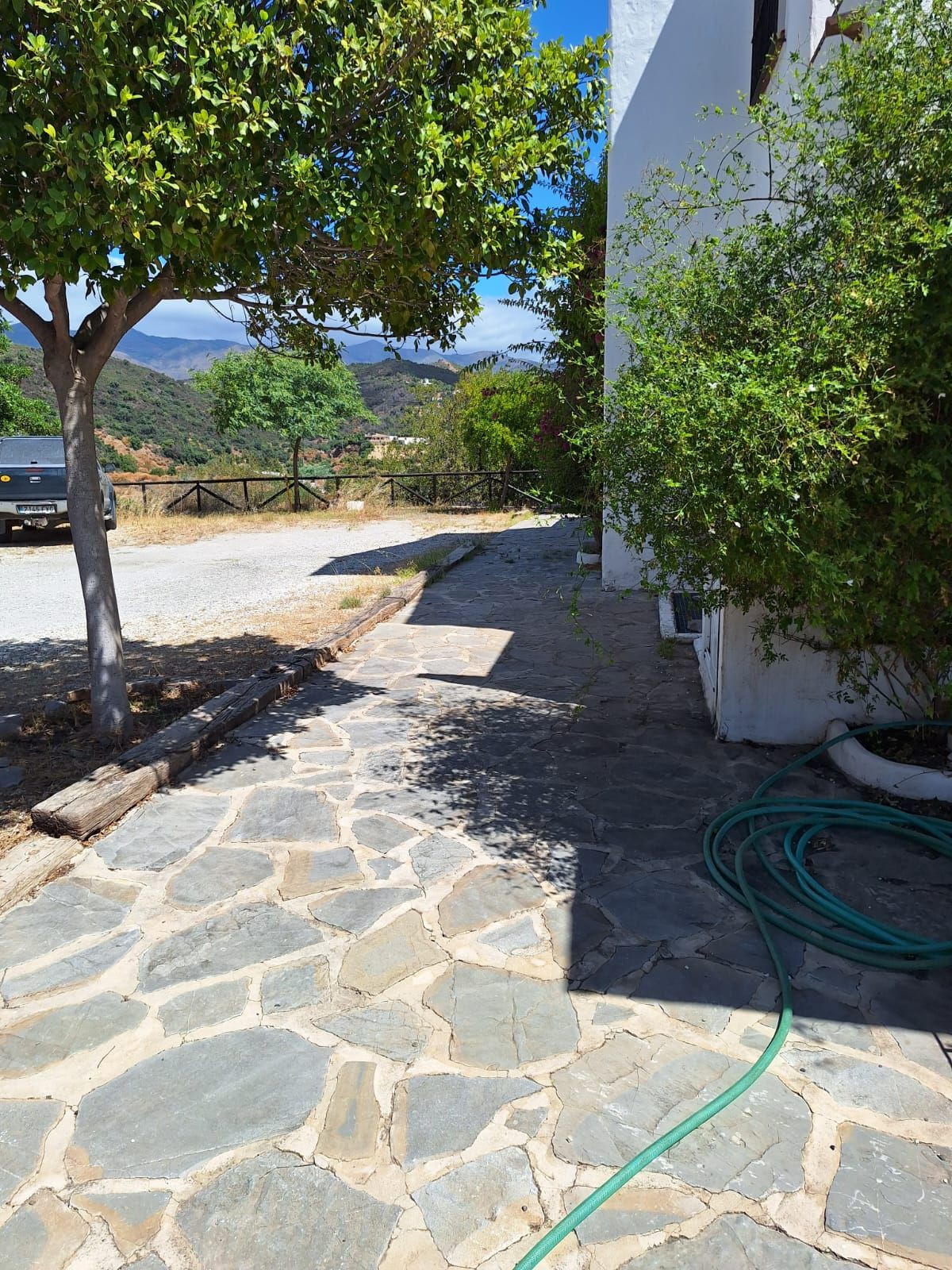 4 Bedroom Villa for Sale in Estepona — 8