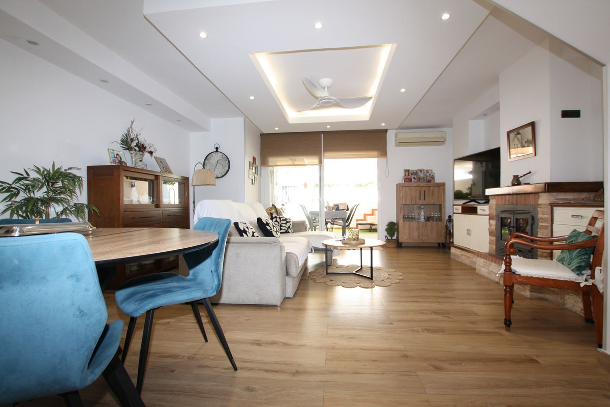 3 Bedroom Villa for Sale in Marbella — 2