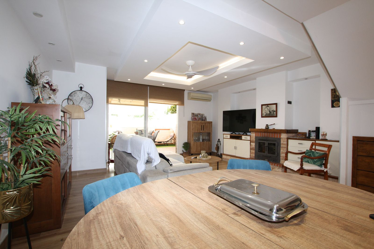 3 Bedroom Villa for Sale in Marbella — 6