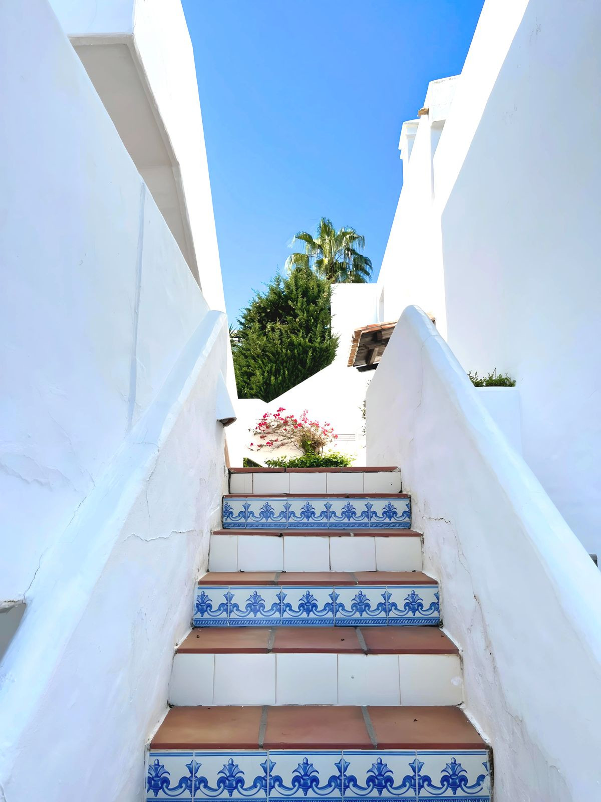 3 Bedroom Apartment for Sale in Nueva Andalucía — 5