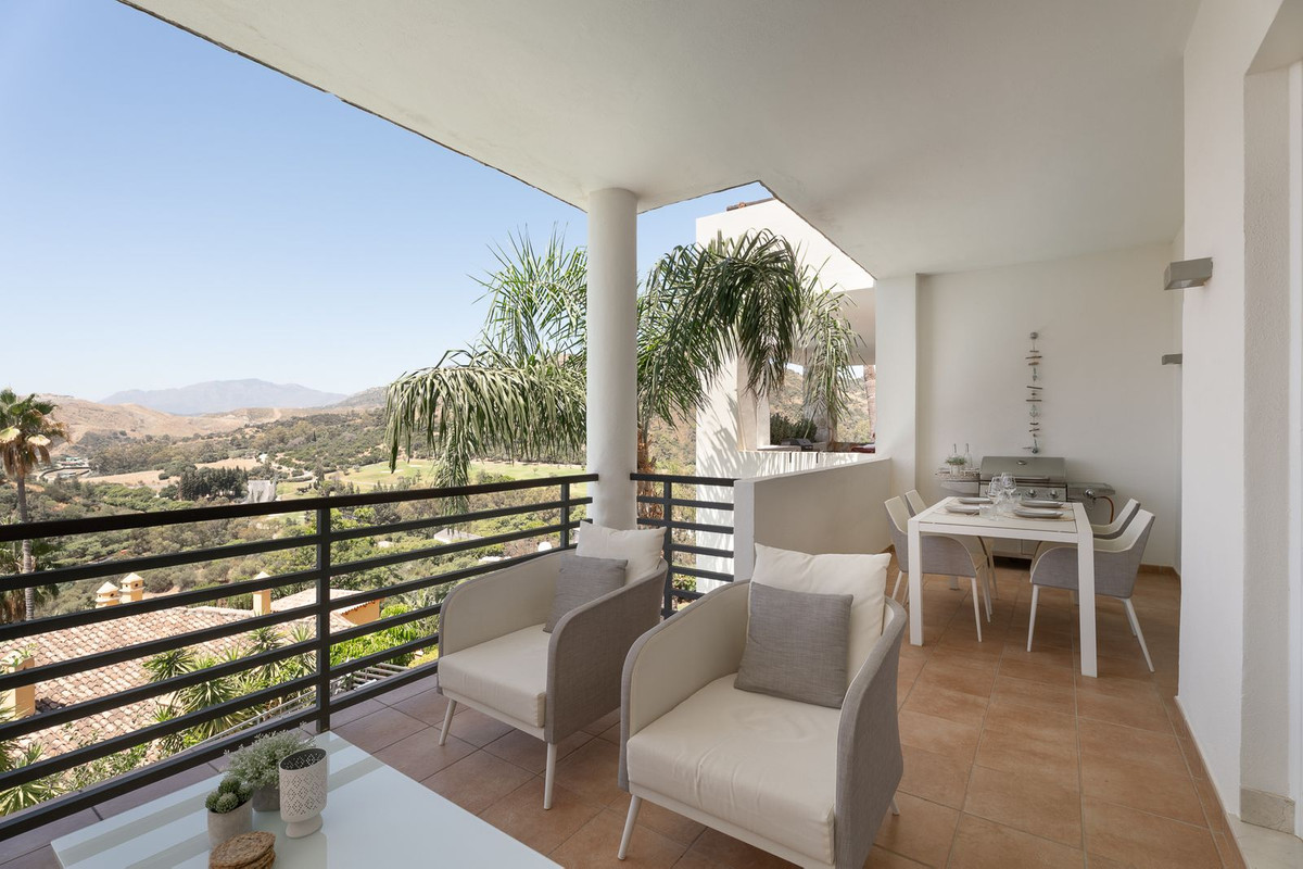 2 Bedroom Apartment for Sale in Los Almendros — 5