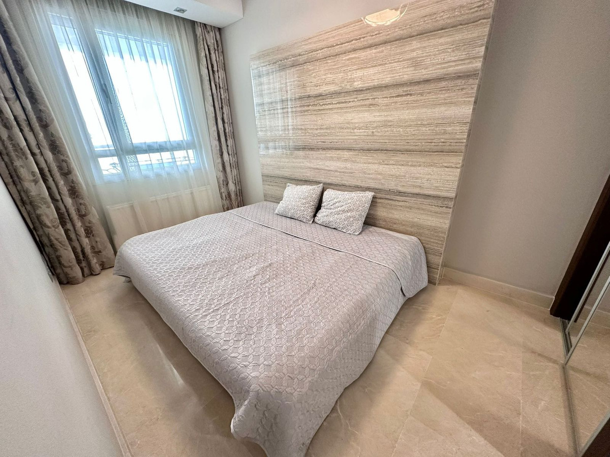 3 Bedroom Apartment for Sale in San Pedro de Alcántara — view 10