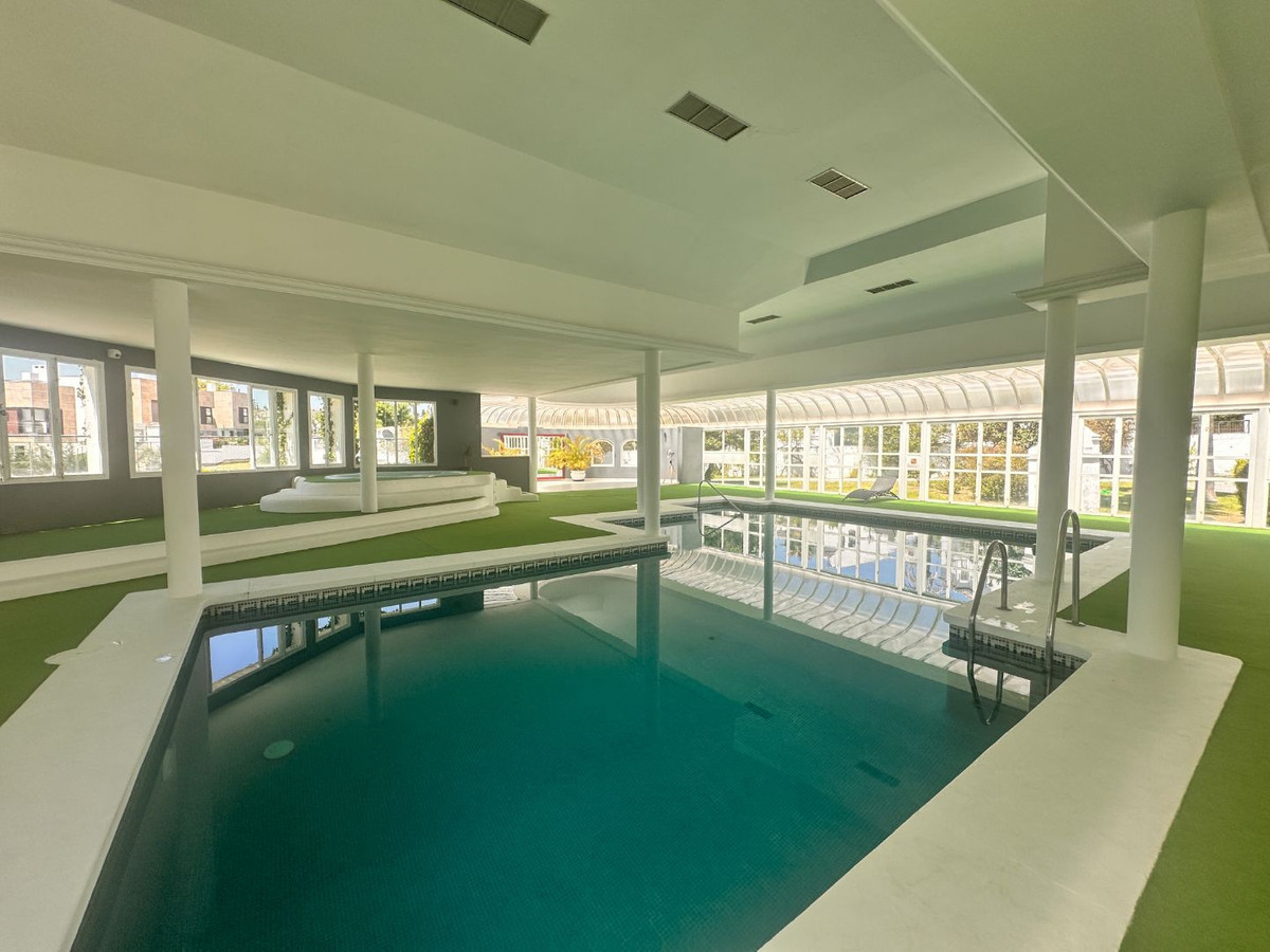 1 Bedroom Apartment for Sale in Nueva Andalucía — view 19