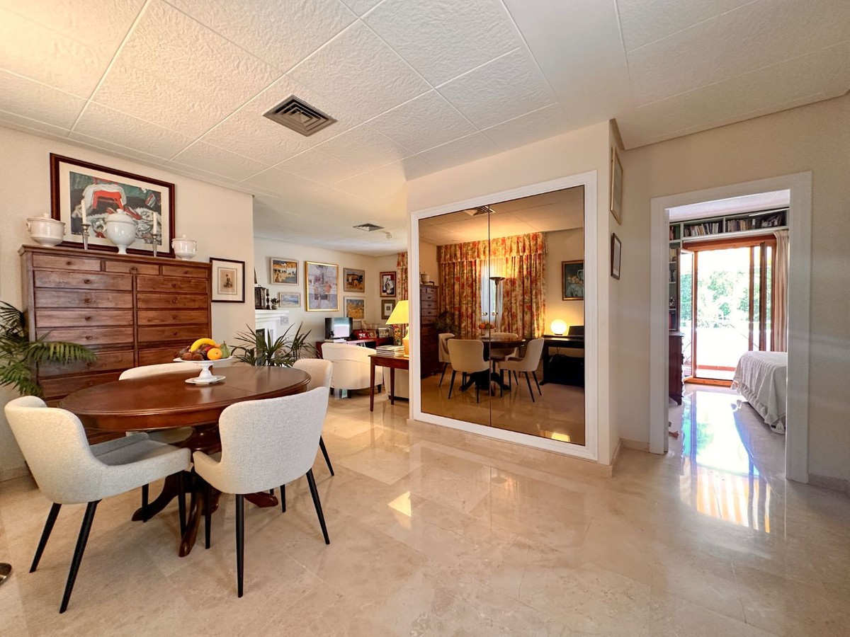 1 Bedroom Apartment for Sale in Nueva Andalucía — 8