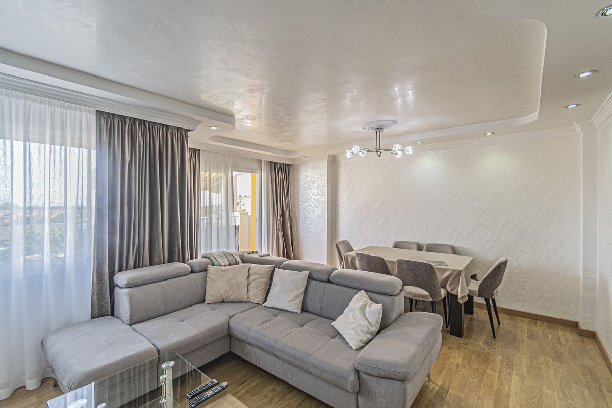 2 Bedroom Apartment for Sale in Diana Park — 3