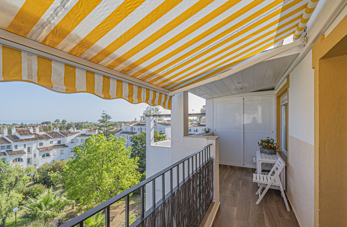 2 Bedroom Apartment for Sale in Diana Park — 6