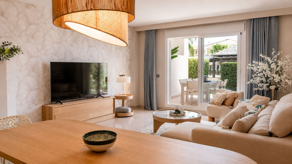 2 Bedroom Apartment for Sale in El Paraiso — 4