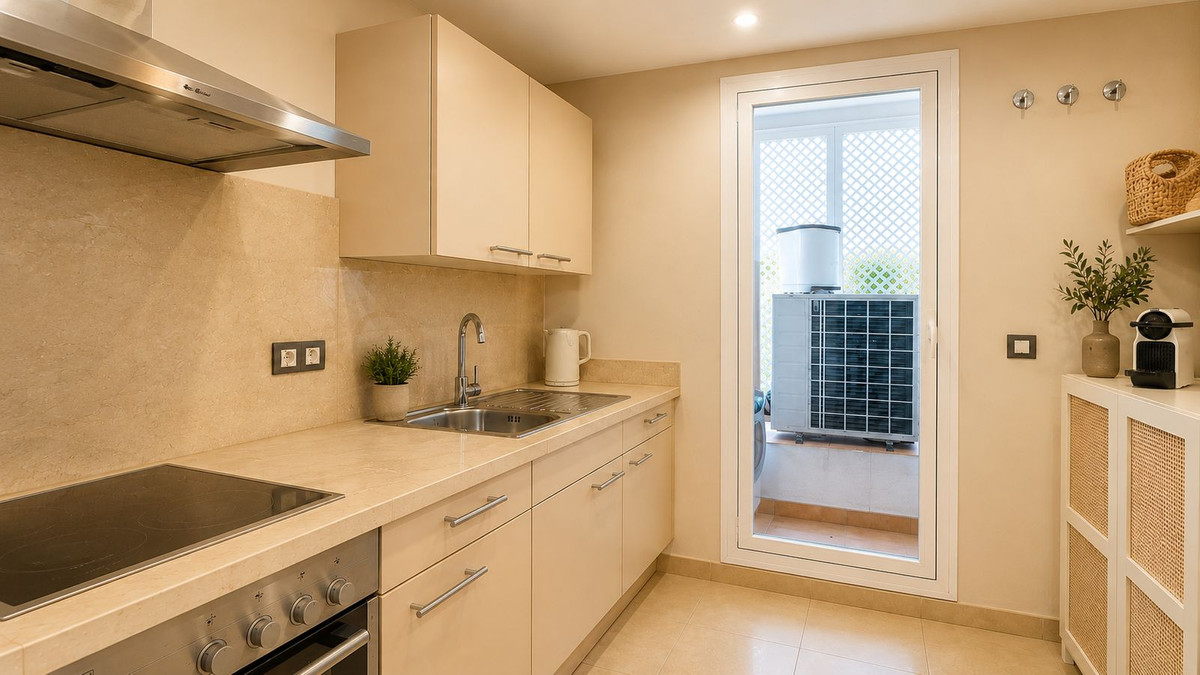 2 Bedroom Apartment for Sale in El Paraiso — 7
