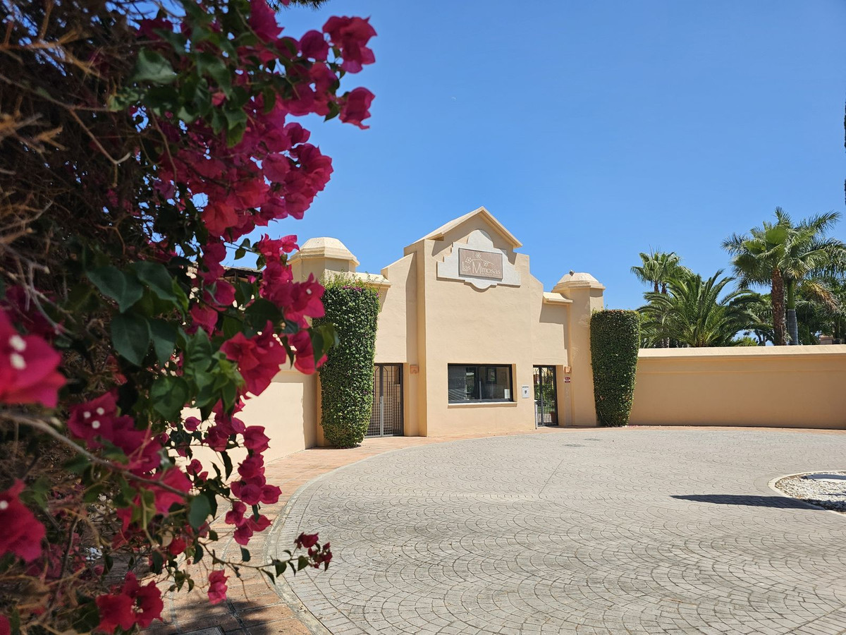 3 Bedroom Apartment for Sale in Puerto Banús